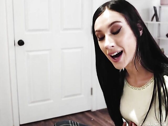 Lily Larimar & Jazmin Luv - Cute lesbian seduced and eaten out