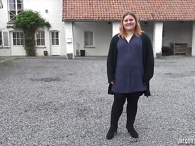 Manon - 21-year-old French BBW anal fucked