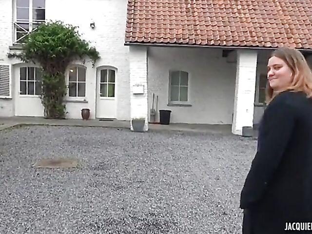 Manon - 21-year-old French BBW anal fucked