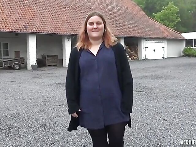 Manon - 21-year-old French BBW anal fucked