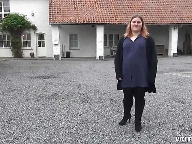 Manon - 21-year-old French BBW anal fucked