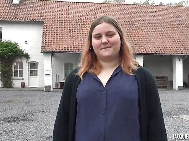 Manon - 21-year-old French BBW anal fucked