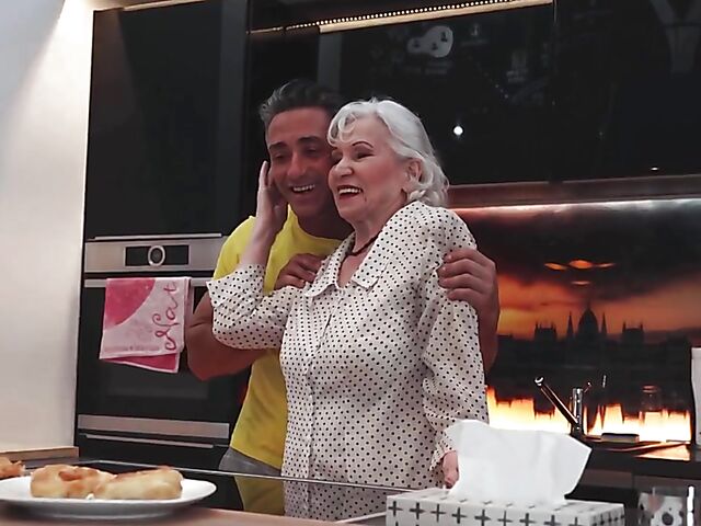 Horny granny hardcore fucked by a young stud