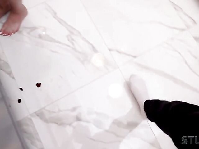 Standing doggystyle creampie in the kitchen with stuck blonde teen Jenny Wild