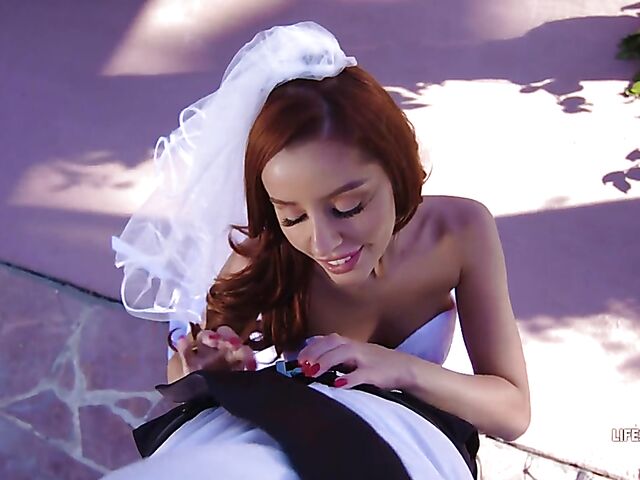 POV redhead bride Vanna Bardot's wedding fuck from your point of view
