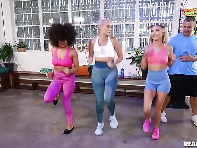 Hot threesome workout with Chloe Temple and Indica Monroe