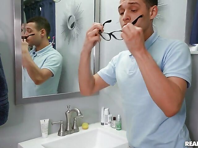 Spying on young asian chick Mina Moon masturbating