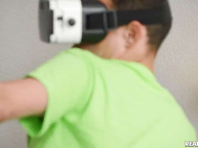 Virtual and real with skinny teen Alicia Williams