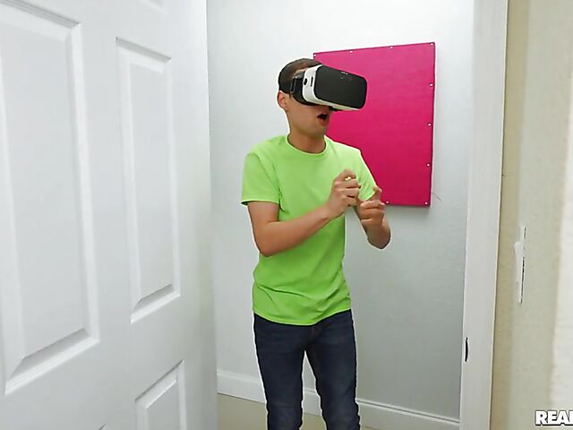 Virtual and real with skinny teen Alicia Williams