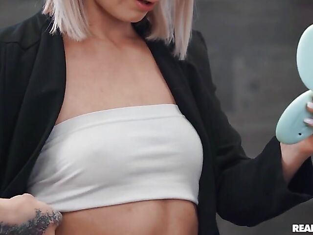 Interracial office sex with skinny Chloe Temple 