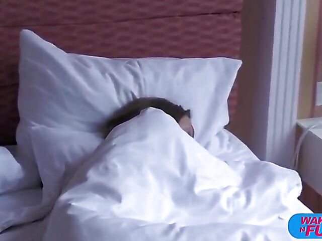 Wake up double penetration with Jayla De Angelis