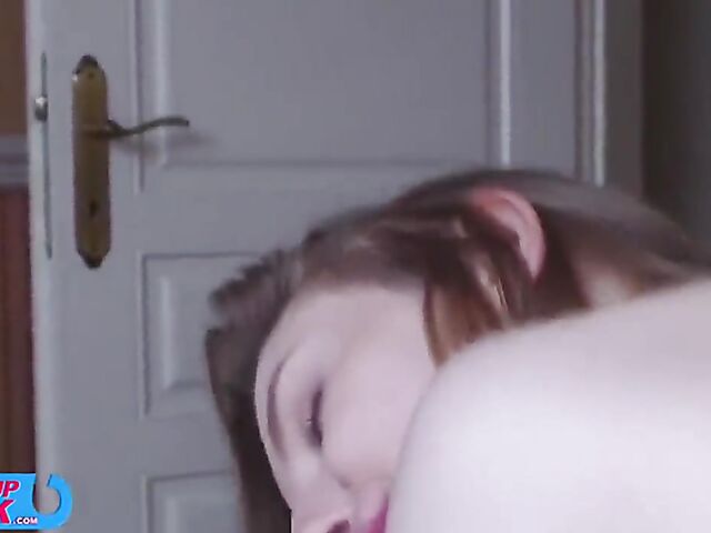 Wake up double penetration with Jayla De Angelis