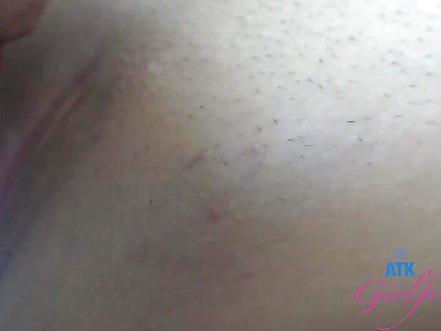 Virtual sex POV with tattooed shaved girlfriend Anna Claire Clouds