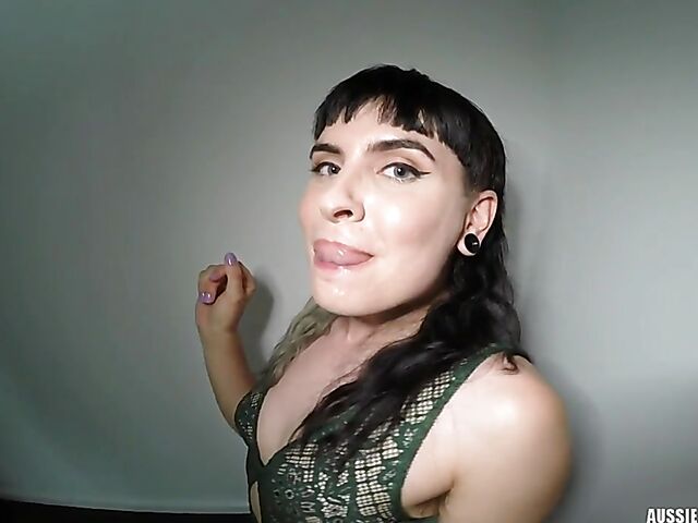 Aussie cock sucking slut Marina Lee loves cum