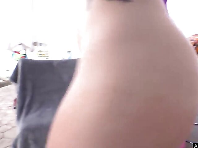 Catalina Ossa and Isabel Moon in two girls anal 3some