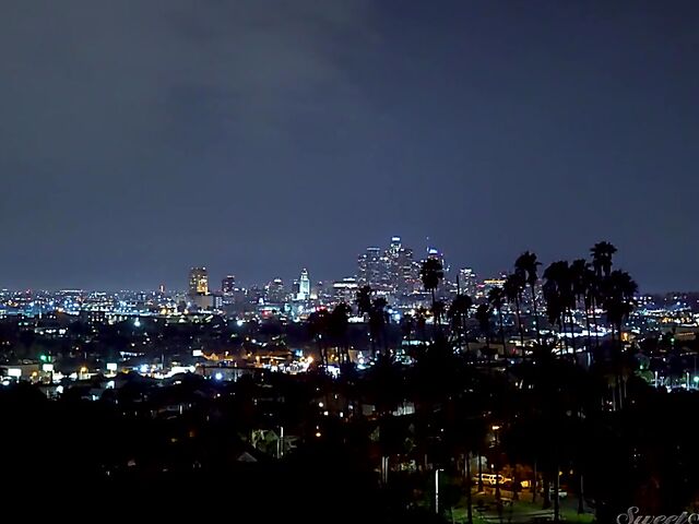 Hot redhead Lacy Lennon was made for it