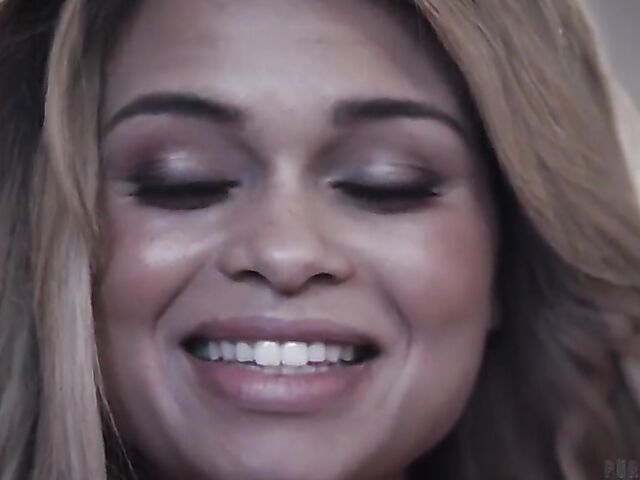 Amazing time with petite latina Destiny Cruz