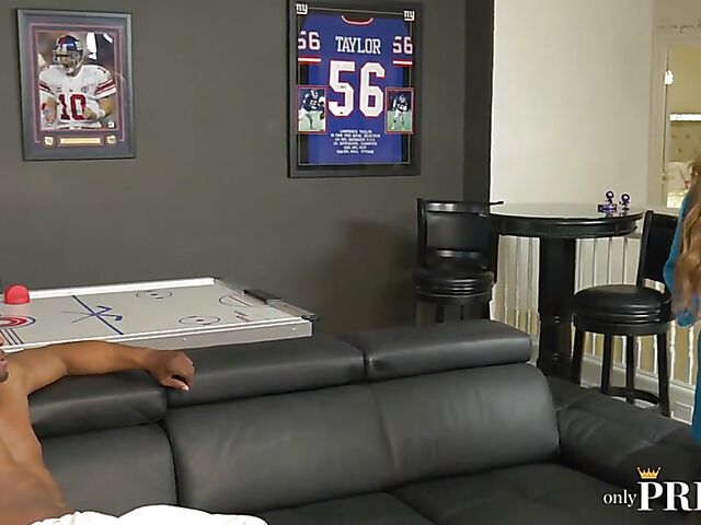 Prince Yahshua and hard body MILF Richelle Ryan interracial ecstasy