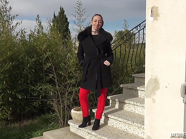 French tattooed MILF Eva is addicted to cock