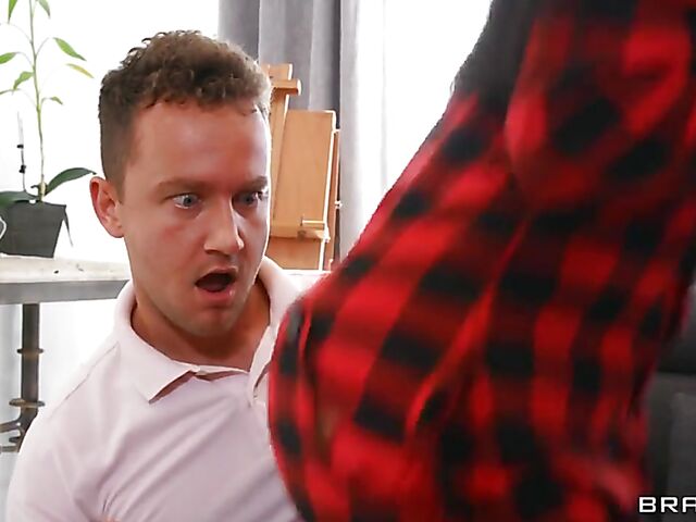 Lesbian roommates Aften Opal and Maya Farrell take off their pajamas