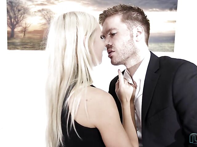 Slim blonde Kiara Lord fucks in high heels in her dreams