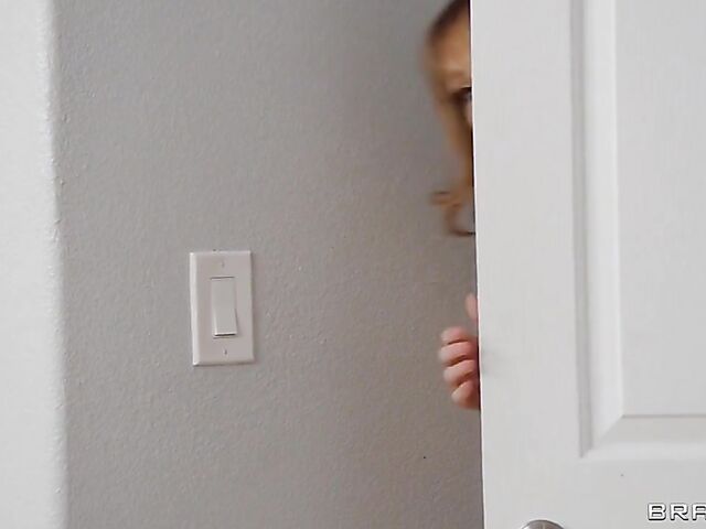 MILF Phoenix Marie lesbian strap on madness with teen Aliya Brynn