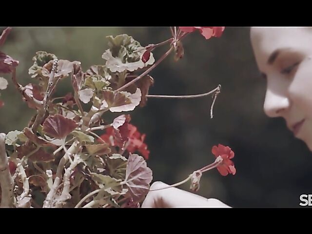 Flowers, summer heat, and sensual outdoor sex with Mona Blue