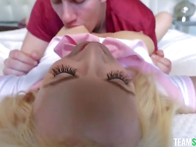 Big natural tits teen gamer girl Ava Sinclaire has sex without interruption