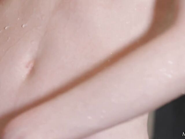 Lottie Magne - Teen shower solo in the morning