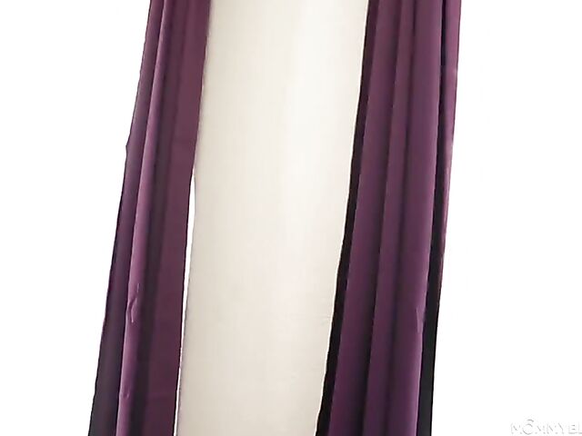 Mona Azar - Dark haired MILF blowjob POV in her denim shorts