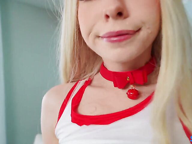 Kenzie Reeves - Squrting tiny blonde teen fucked hard