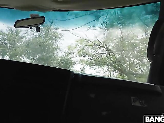 Big tits Latina Amirah Styles gets picked up in the streets of Miami