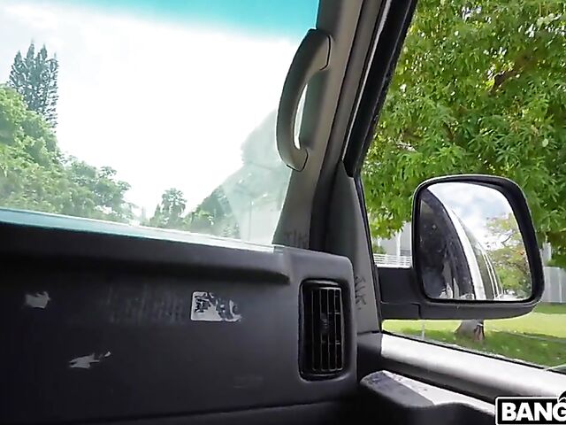 Big tits Latina Amirah Styles gets picked up in the streets of Miami