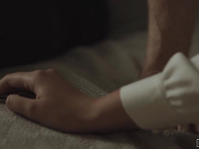 Gizelle Blanco and Ryan Mclane's hot sex and passion in the bedroom