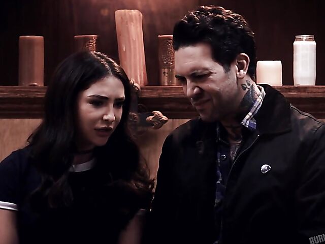 Small Hands fucks the hell out of blonde tranny Aubrey Kate