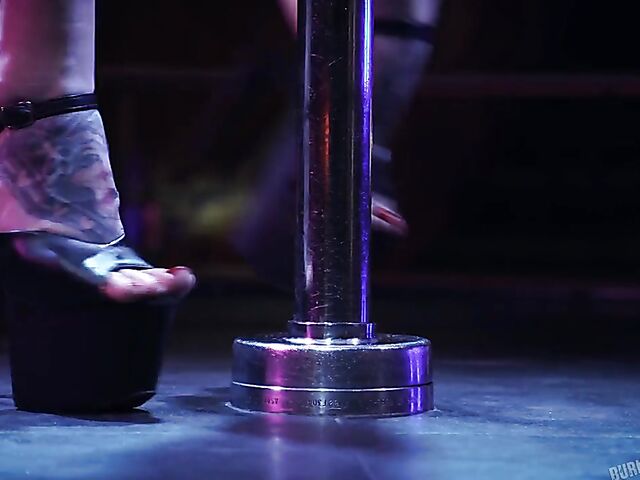 Small Hands fucks the hell out of blonde tranny Aubrey Kate