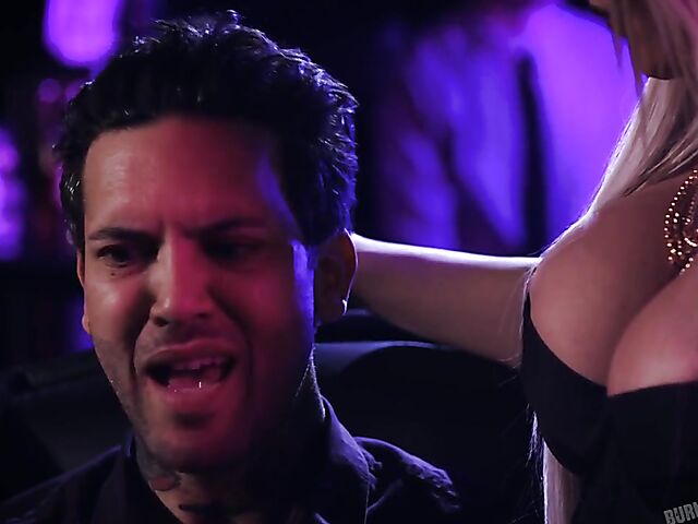 Small Hands fucks the hell out of blonde tranny Aubrey Kate