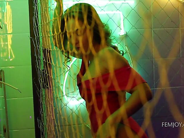 Sexy and tempting Emerald's erotic solo in neon