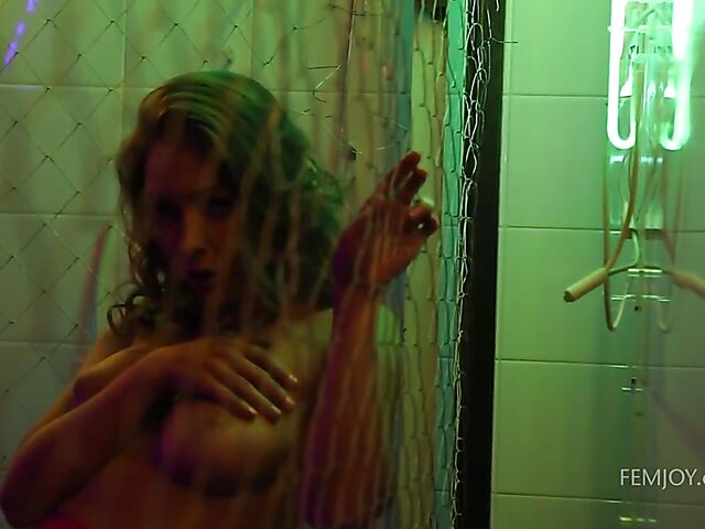 Sexy and tempting Emerald's erotic solo in neon