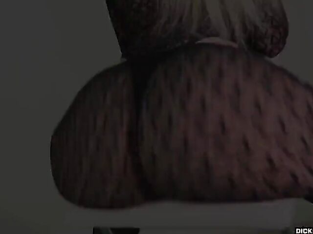 Alexis Andrews - Big white ass and extreme interracial sex