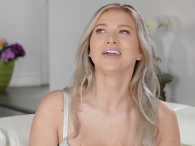 Alexia Anders and Emily Right's lesbian photo shoot