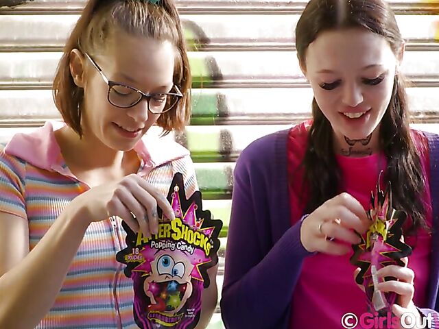 Sweet Australian lesbians Bree Melbourne and Isha