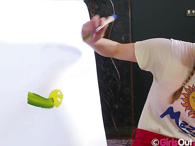 Horny painter Laney Day puts a cucumber in her pussy