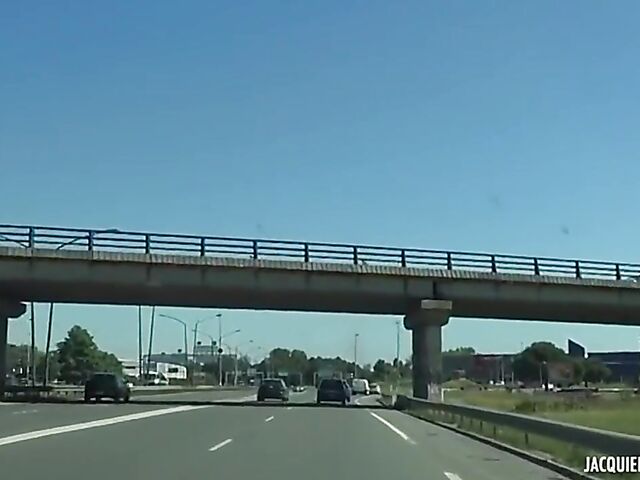 Carlie, 29 - Long-haired French redhead anal screwed