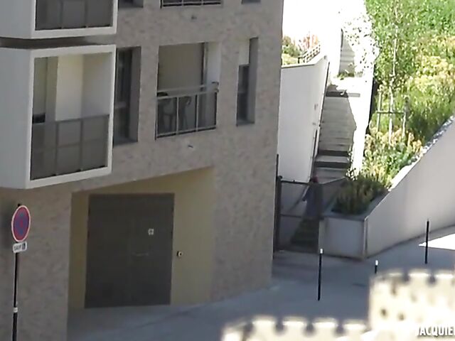 Carlie, 29 - Long-haired French redhead anal screwed