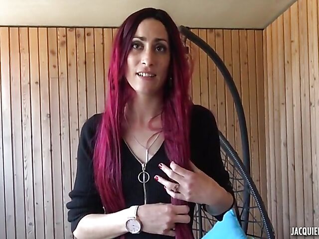 Tall French lady Carlie tries double anal penetration