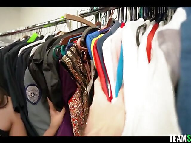 Nice POV fuck with petite brunette Harmony Wonder