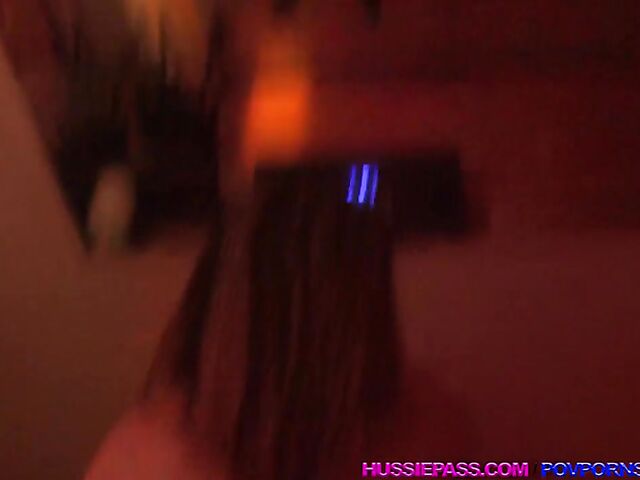 Lights and hot sex with Valentina Jewels