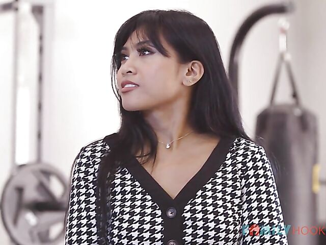 Hot asian fitness babe Ember Snow gets plowed