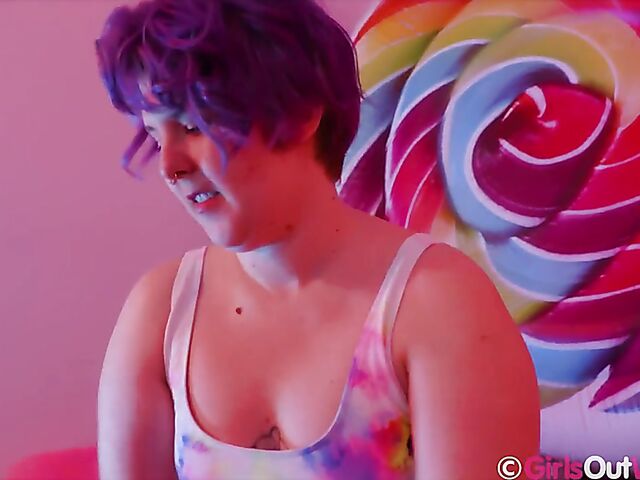 Purple-haired Zoe Faye's inflatable toys and glass dildo